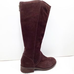 {UGG} # 1005434 Sheldon Suede Boot